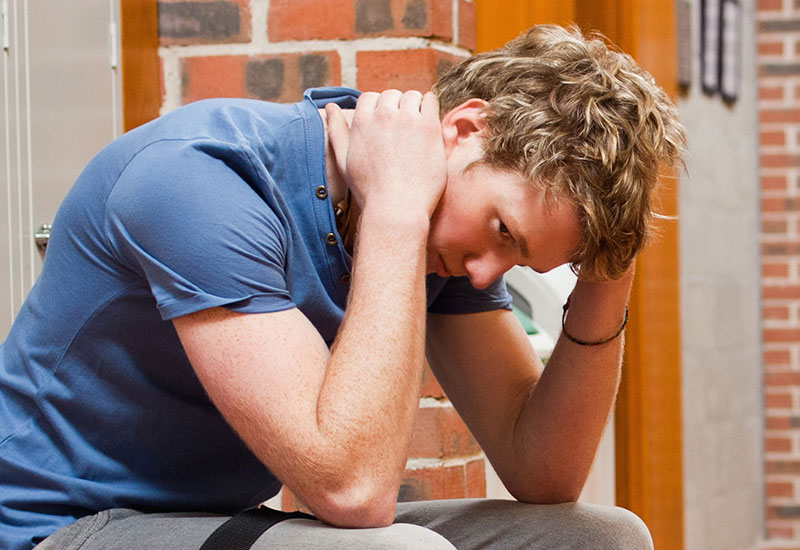Menninger Clinic | Mind Matters Blog Post Shares Signs a Young Adult May Be Struggling with Mental Illness