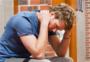 Menninger Clinic | Mind Matters Blog Post Shares Signs a Young Adult May Be Struggling with Mental Illness